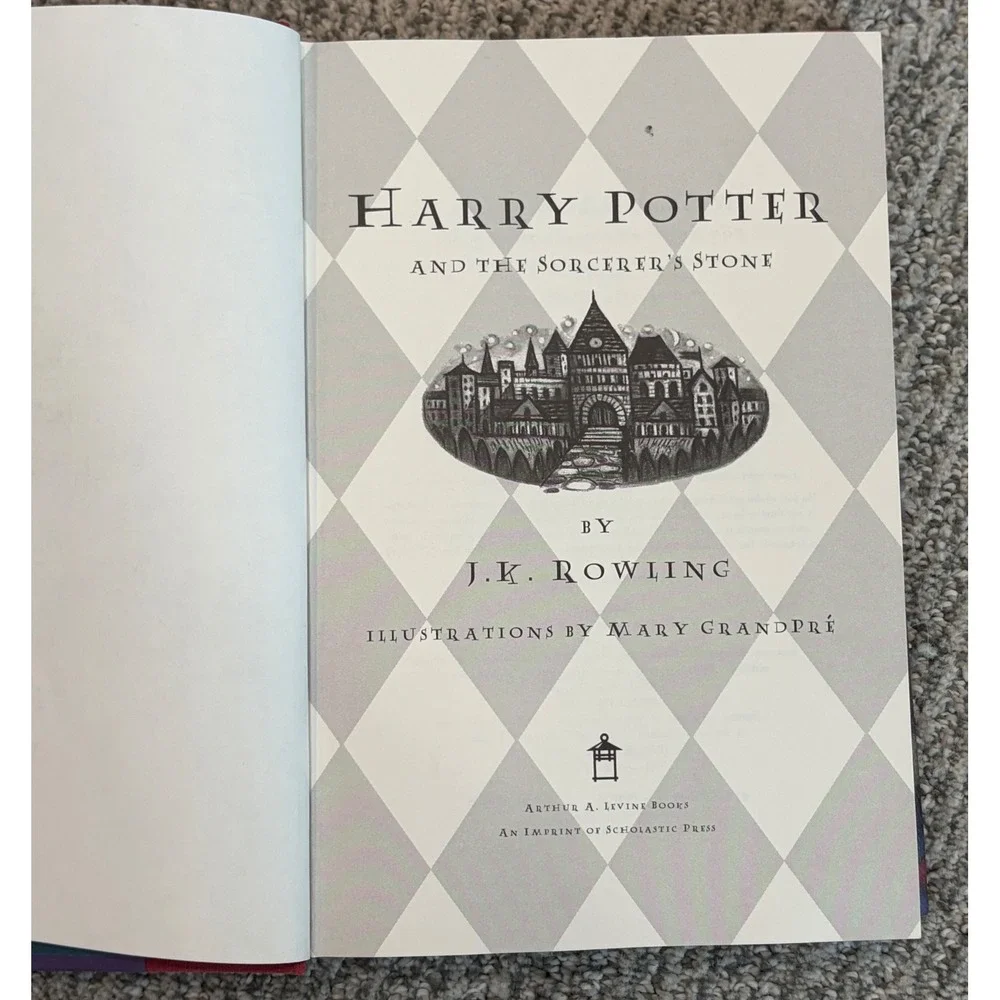 Harry Potter and the‎ Sorcerer's Stone Book 1st American Edition EUC Hardcover